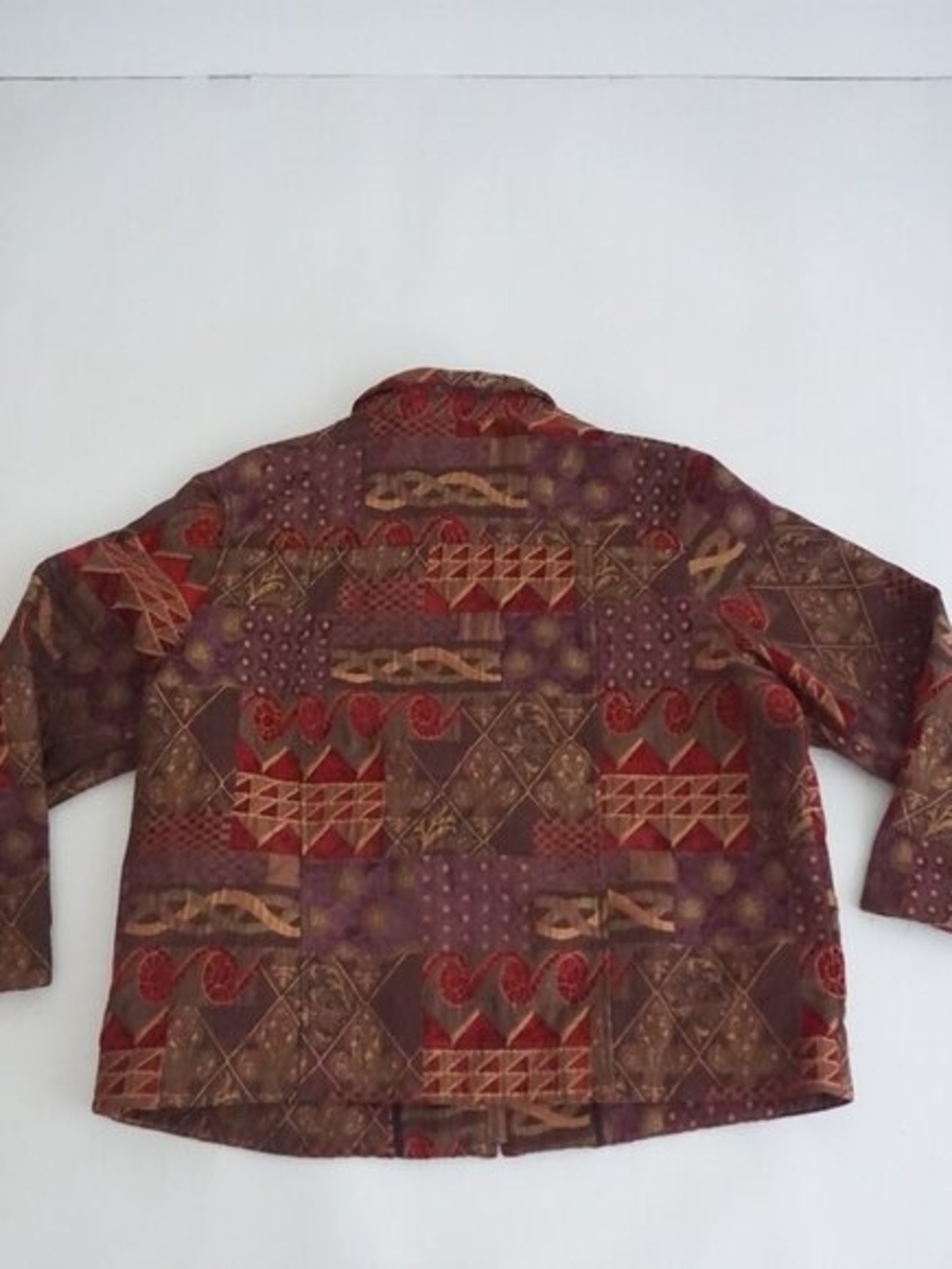 Abstract Geo Print Button-Up Jacket - Rust Red & Brown - Picture 4 of 5